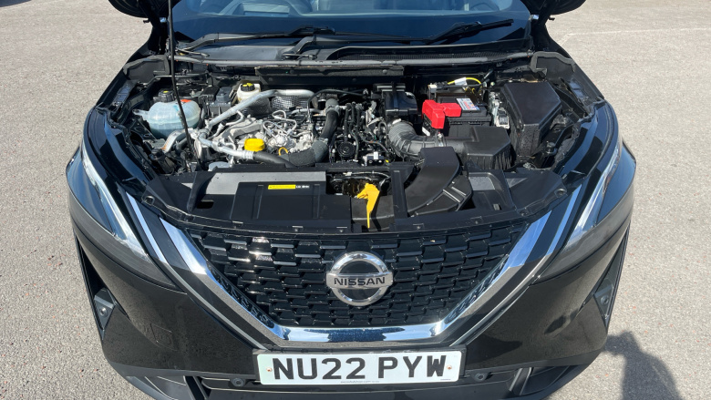 Nissan Qashqai 1.3 DiG-T MH 158 Tekna 5dr Xtronic Petrol Hatchback